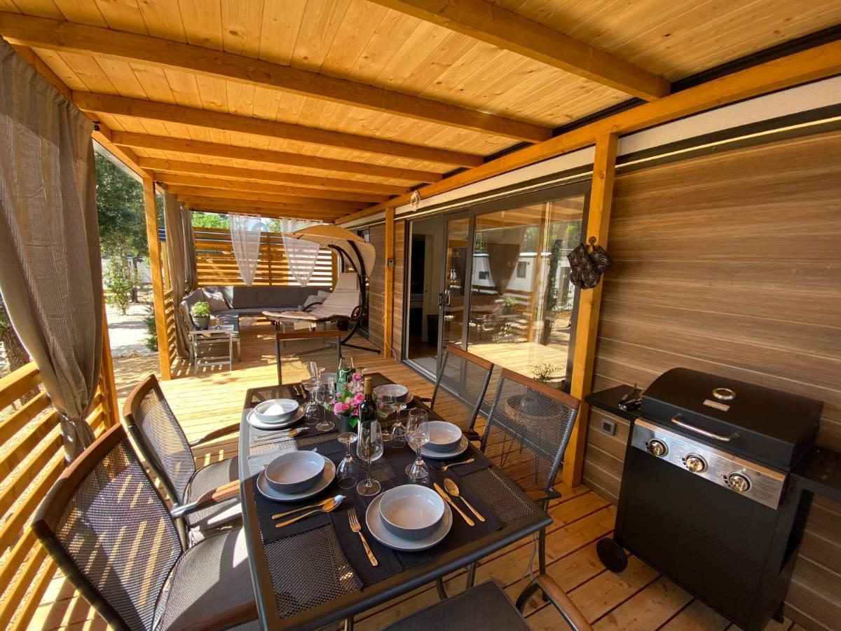 Mobile Home Saky, Biograd Na Moru Exteriér fotografie